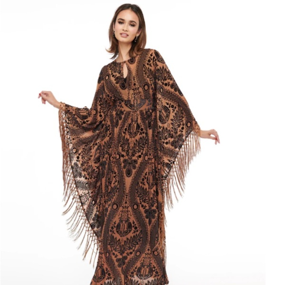 Unique Vintage Black and Nude Floral Fringe Flutter Sleeve Caftan NWT